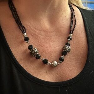 NWT Wonder Style 12 in 1 Magnetic Beaded Jewelry Set
